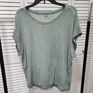 Cable & Gauge Sport Ladies T-shirt, Dusty Sage. Large.
